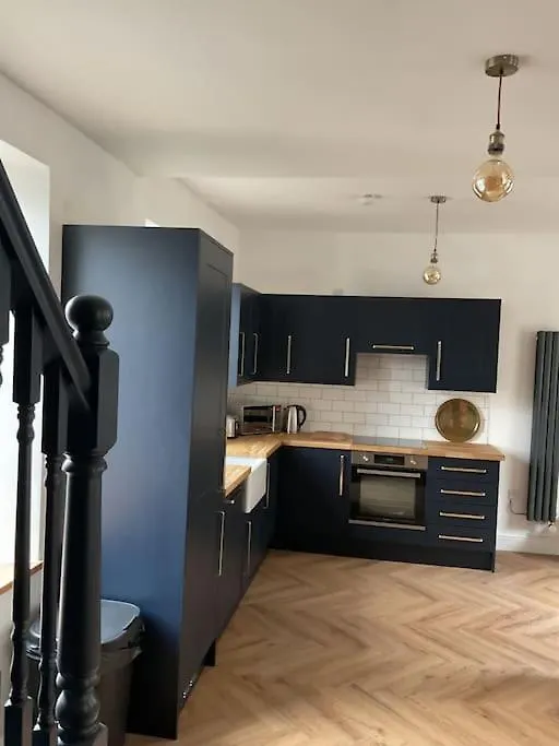 Entire Boutique Mill Cottage Elland Apartment